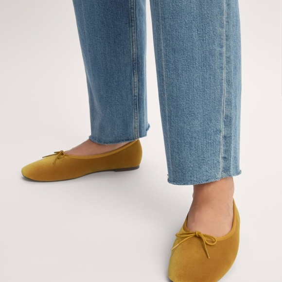 Everlane Ballet Bow Mustard Velvet Loafers Flats Size 6 - Picture 2 of 8